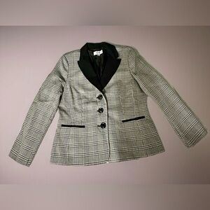 Le Suit Black and White Checkered Blazer
